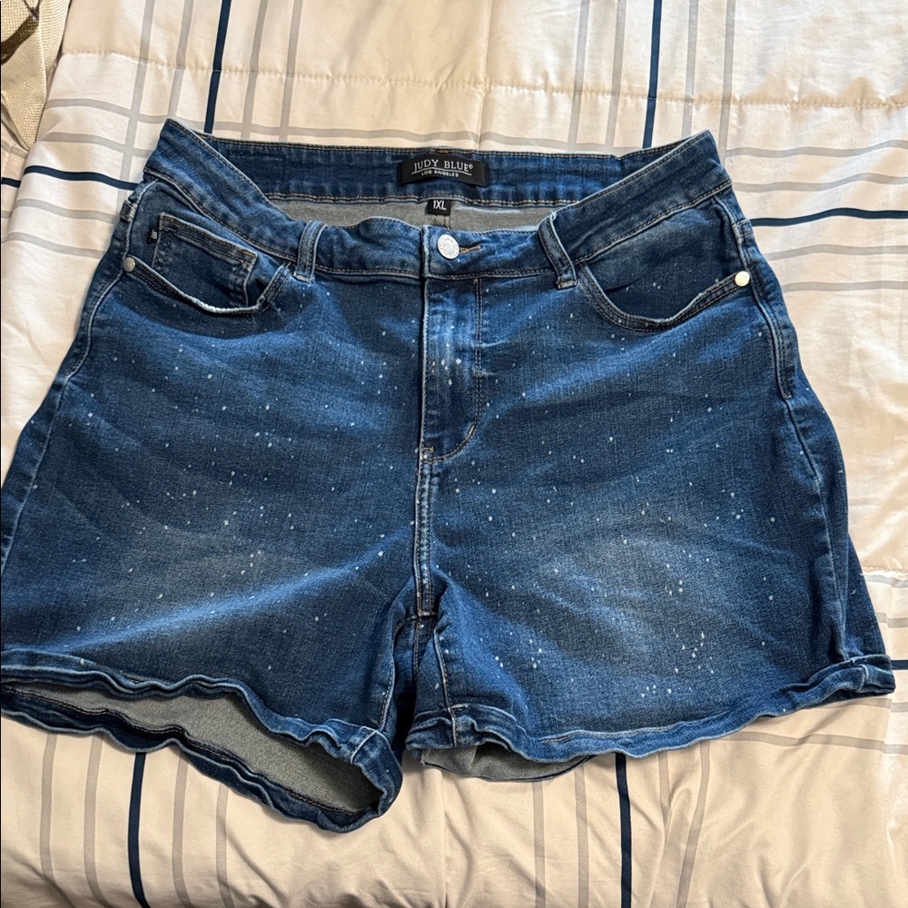 Judy Blue Dark Blue Speckled Denim Shorts